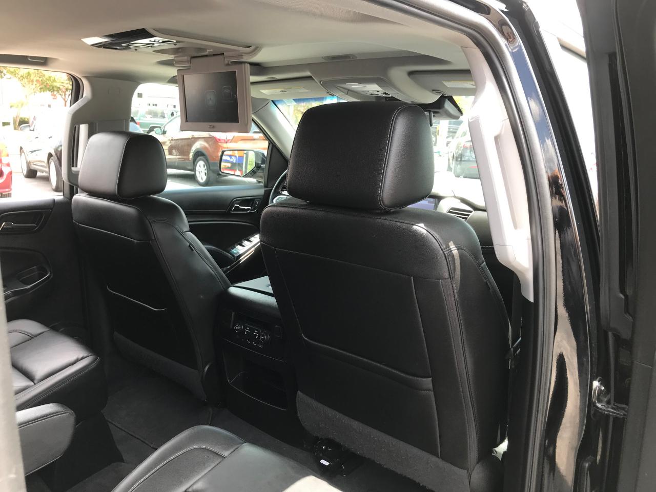 Chevrolet Suburban LT 4WD 2020