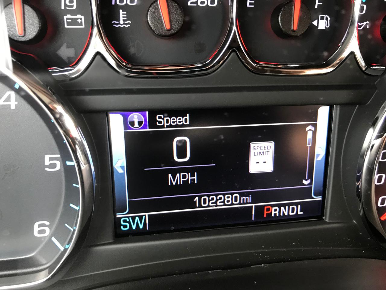 Chevrolet Suburban LT 4WD 2020