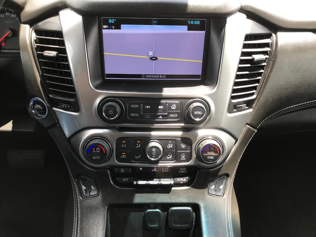 Chevrolet Suburban LT 4WD 2020