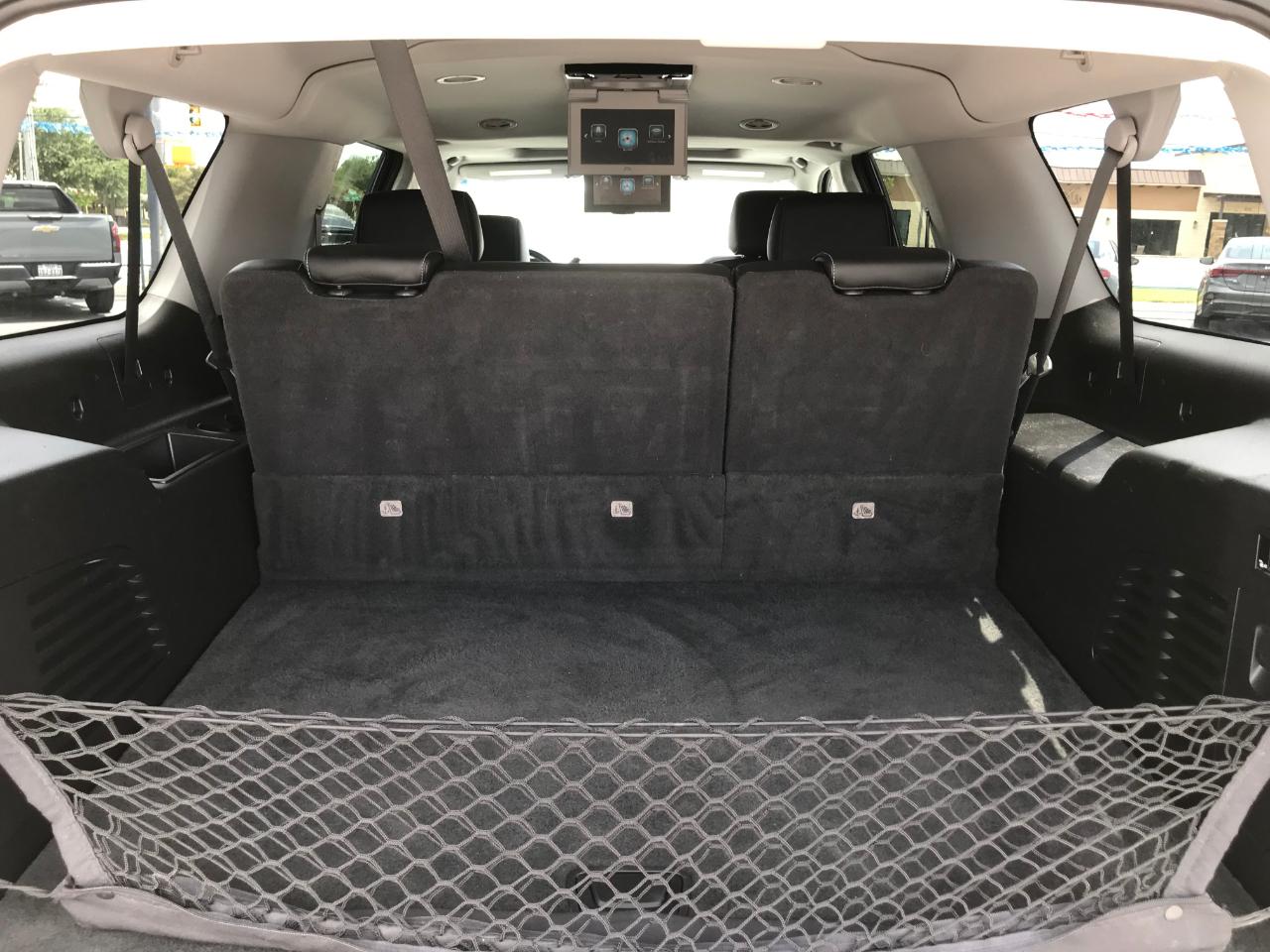 Chevrolet Suburban LT 4WD 2020