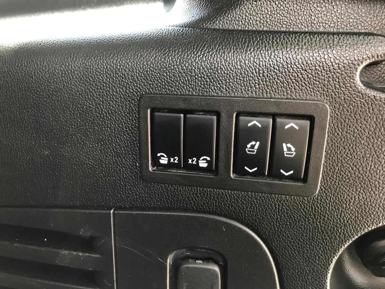 Chevrolet Suburban LT 4WD 2020