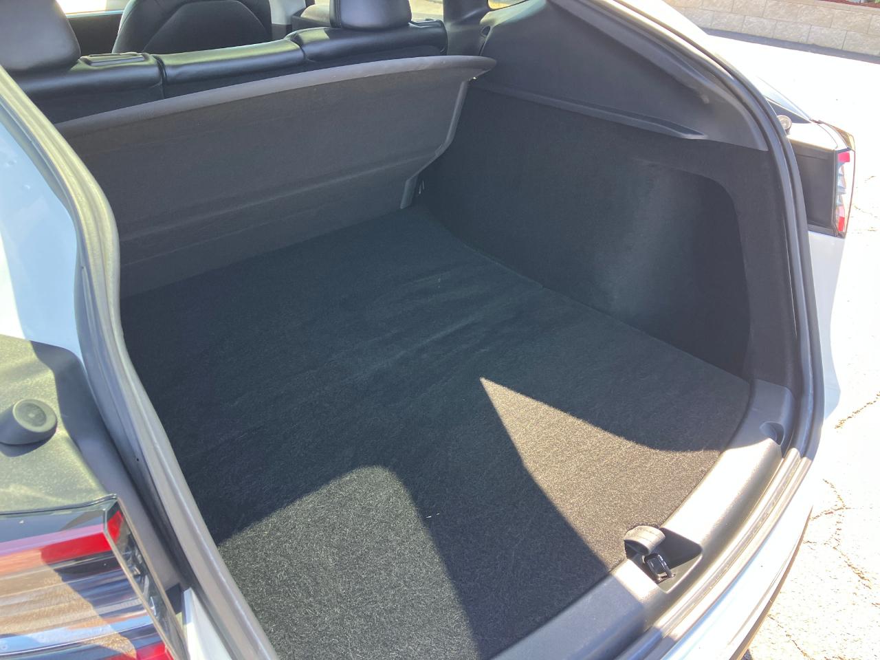 Tesla Model Y  2023