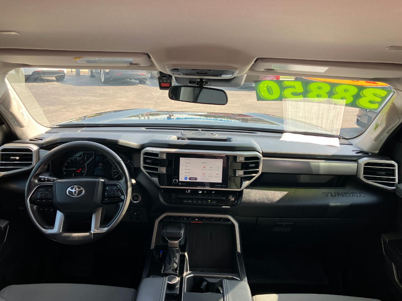 Toyota Tundra SR5 CrewMax 4WD 2023