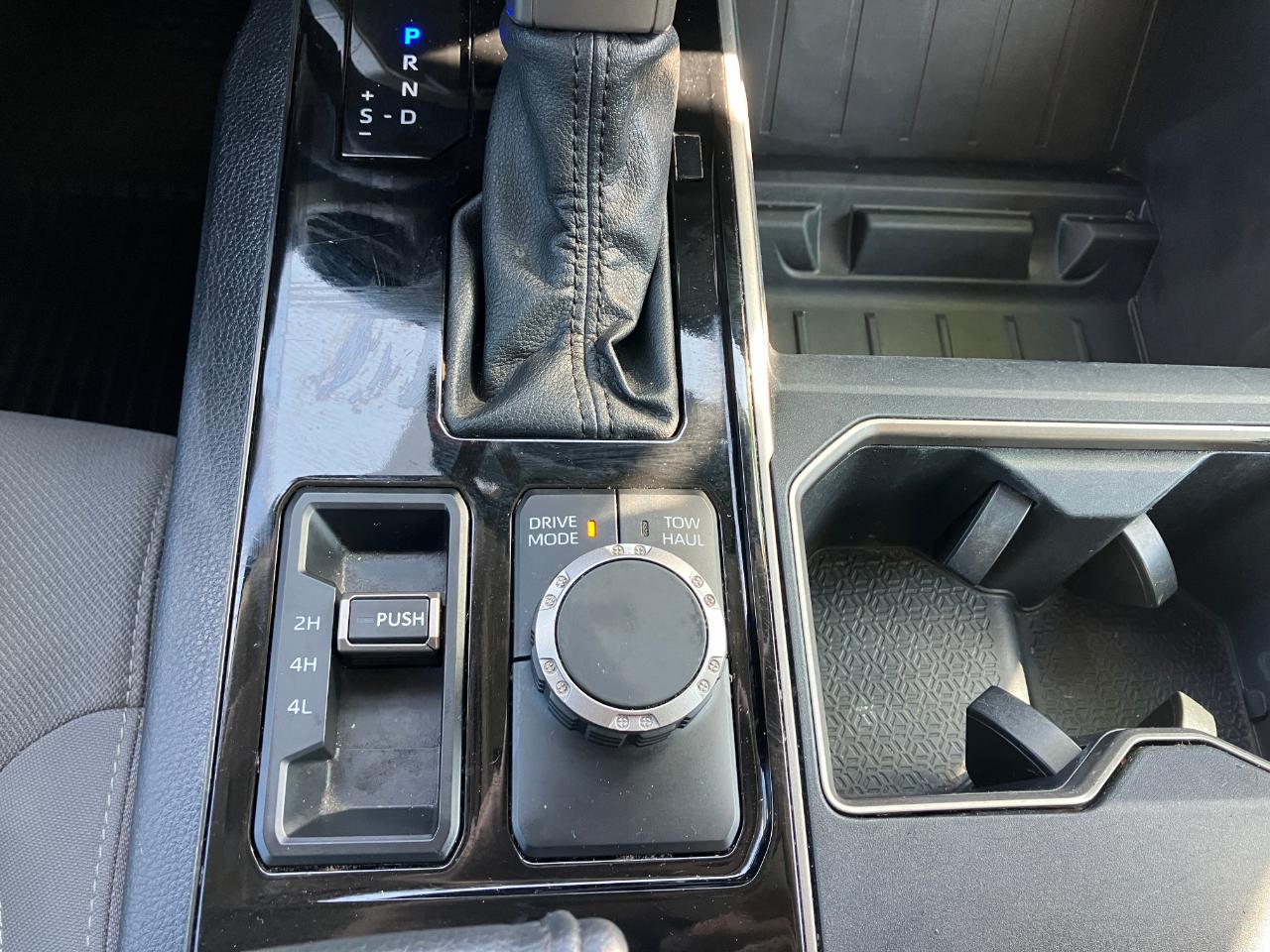 Toyota Tundra SR5 CrewMax 4WD 2023