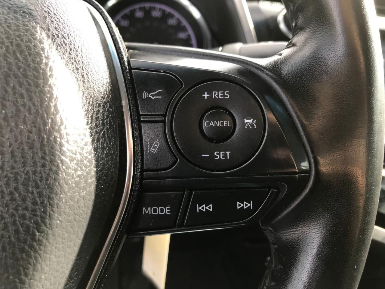 Toyota Camry SE 2019