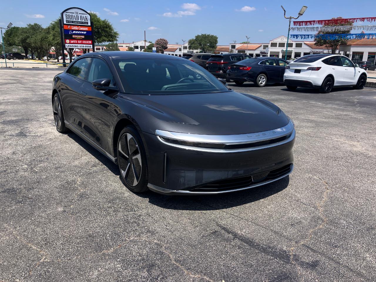 Lucid Air  2023