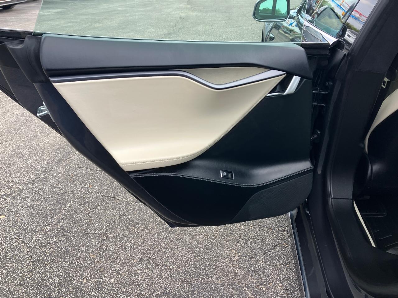 Tesla Model S Long Range AWD 2019