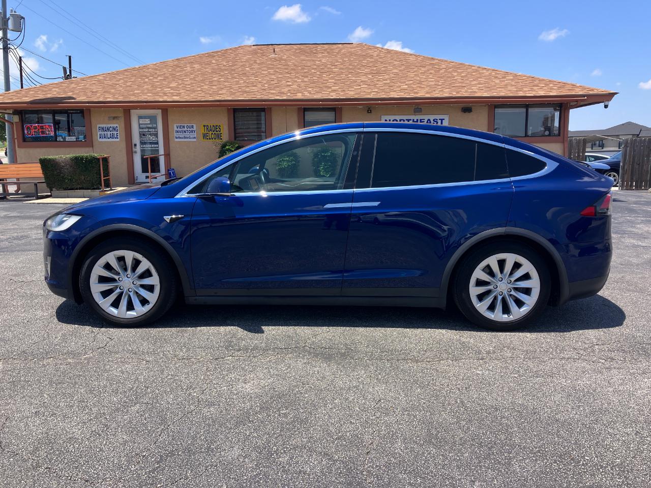 Tesla Model X  2017