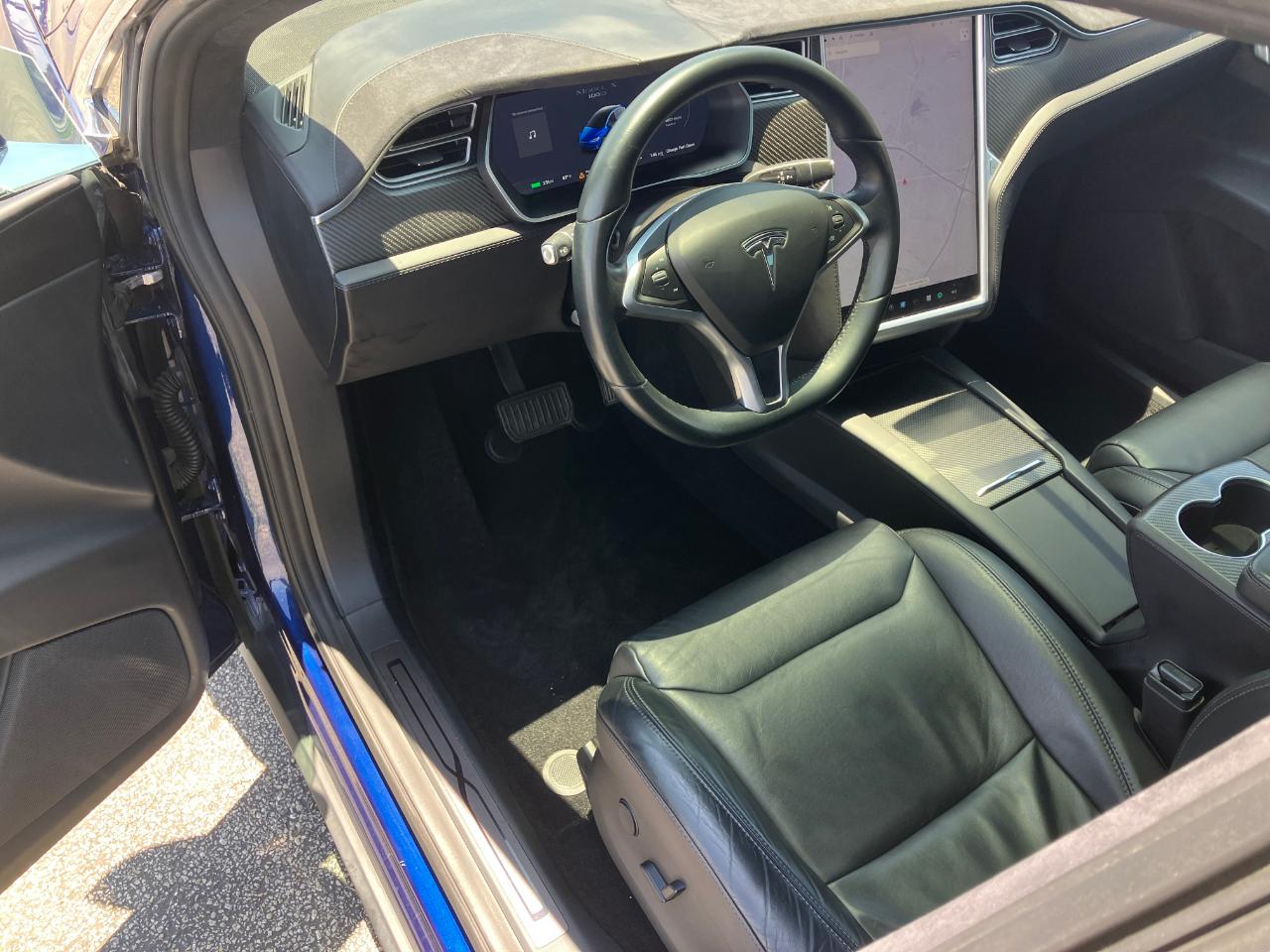 Tesla Model X  2017