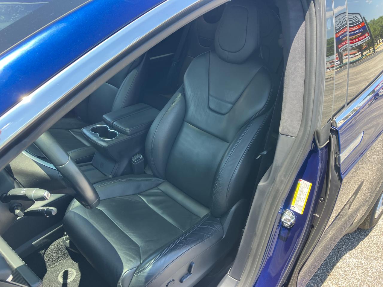 Tesla Model X  2017