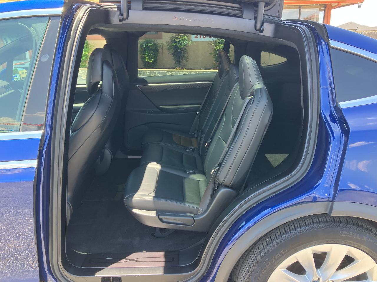 Tesla Model X  2017