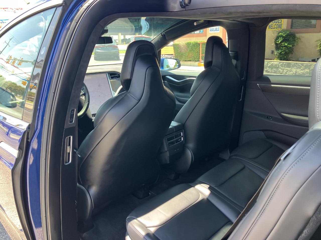Tesla Model X  2017