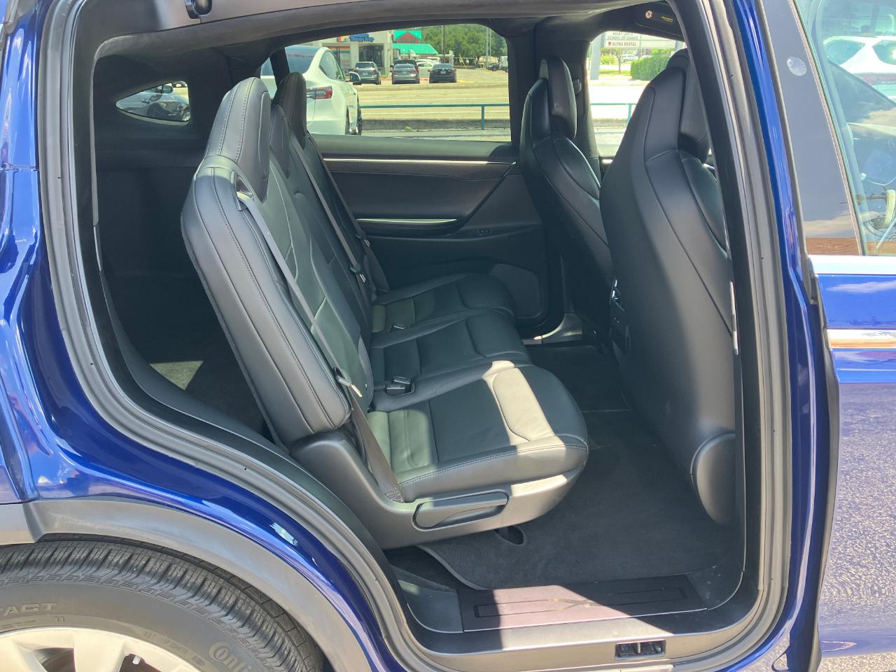 Tesla Model X  2017