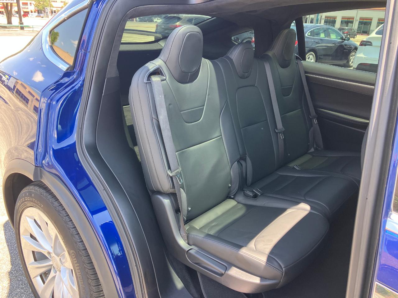 Tesla Model X  2017