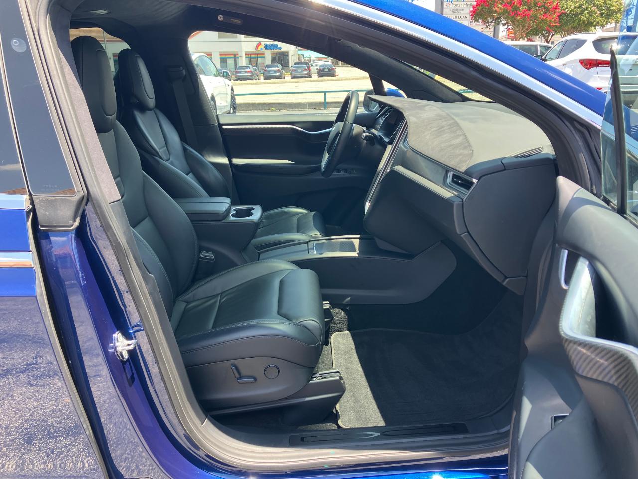Tesla Model X  2017