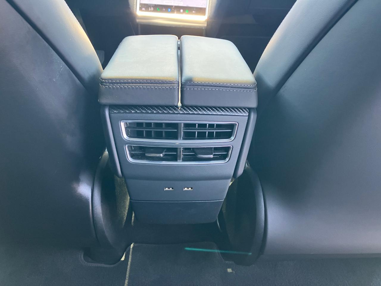 Tesla Model X  2017