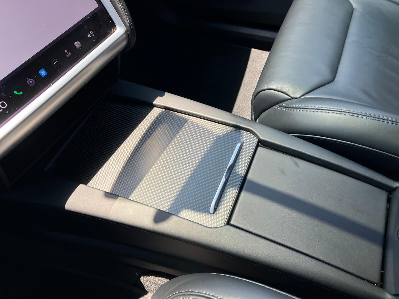Tesla Model X  2017