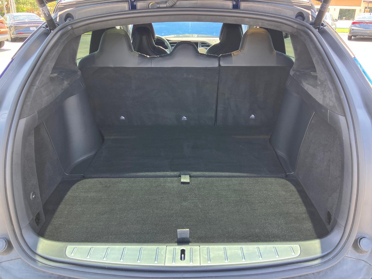 Tesla Model X  2017
