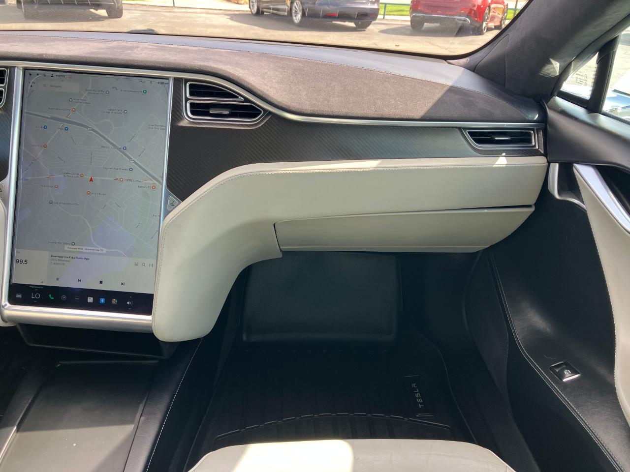 Tesla Model S 90D 2016