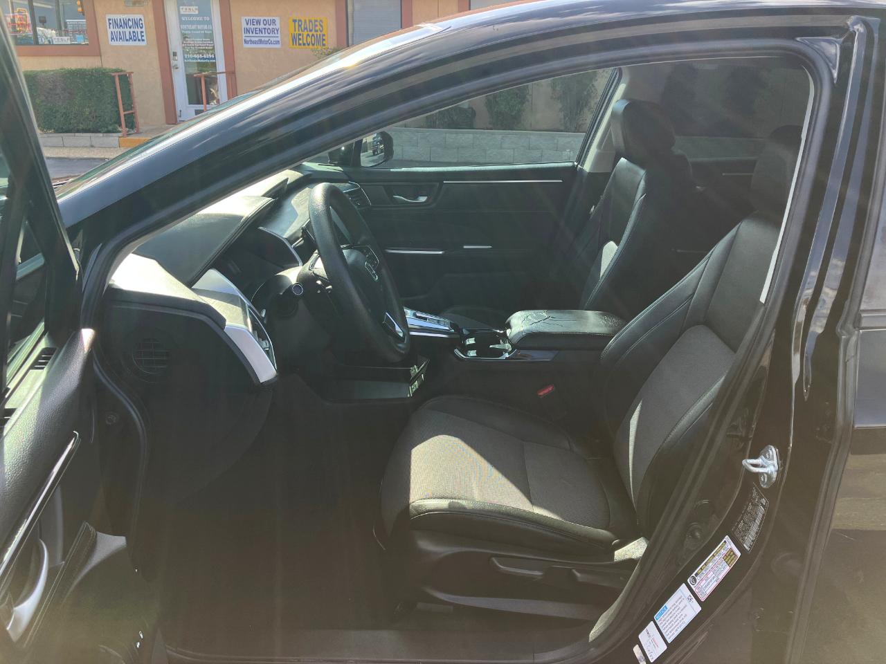 Honda Clarity Plug-In Hybrid 2018