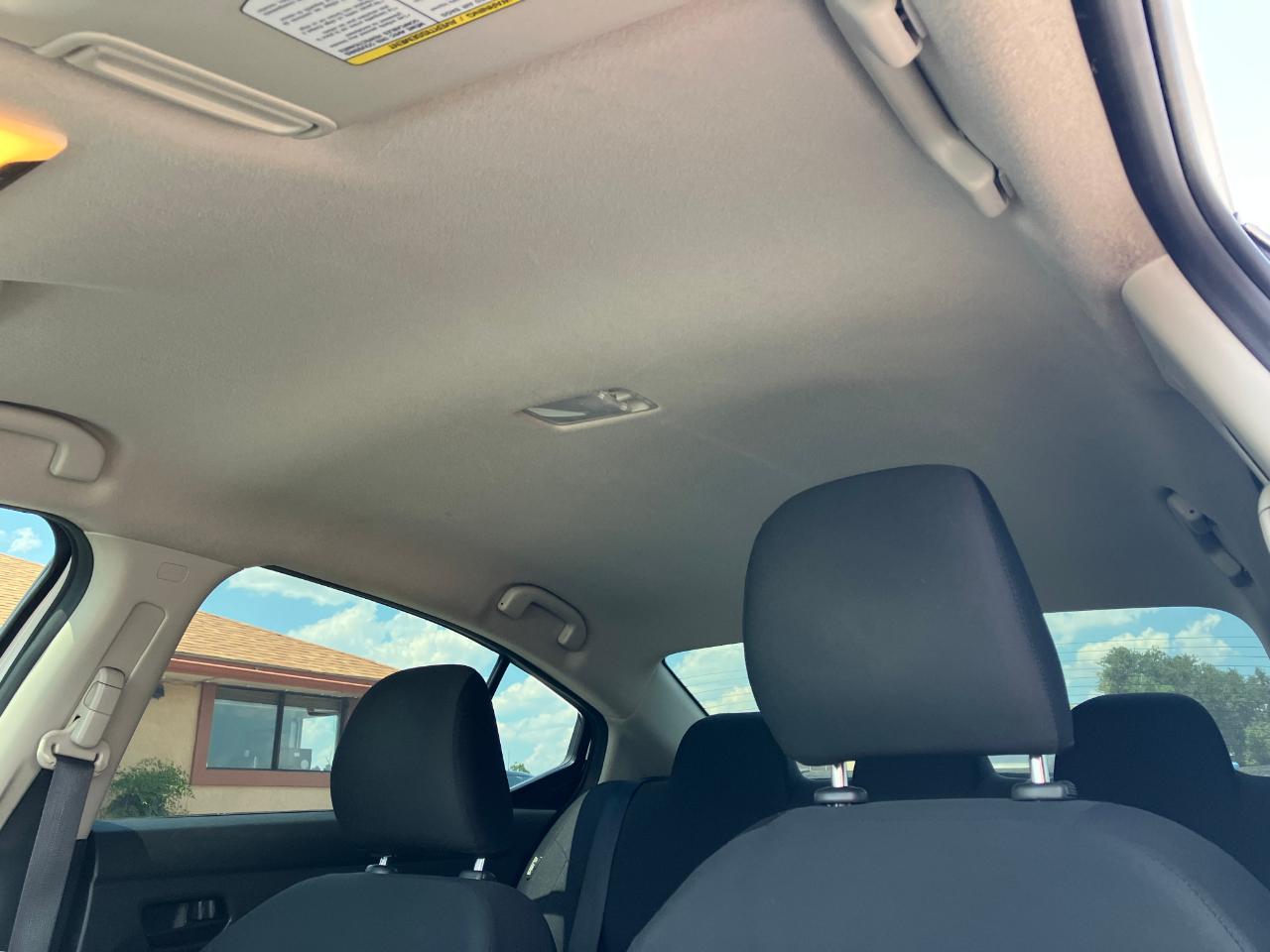 Nissan Versa S CVT 2023