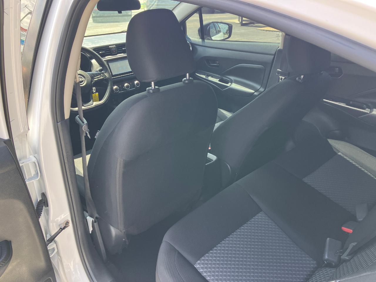 Nissan Versa S CVT 2023