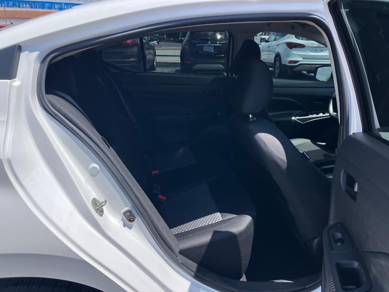 Nissan Versa S CVT 2023