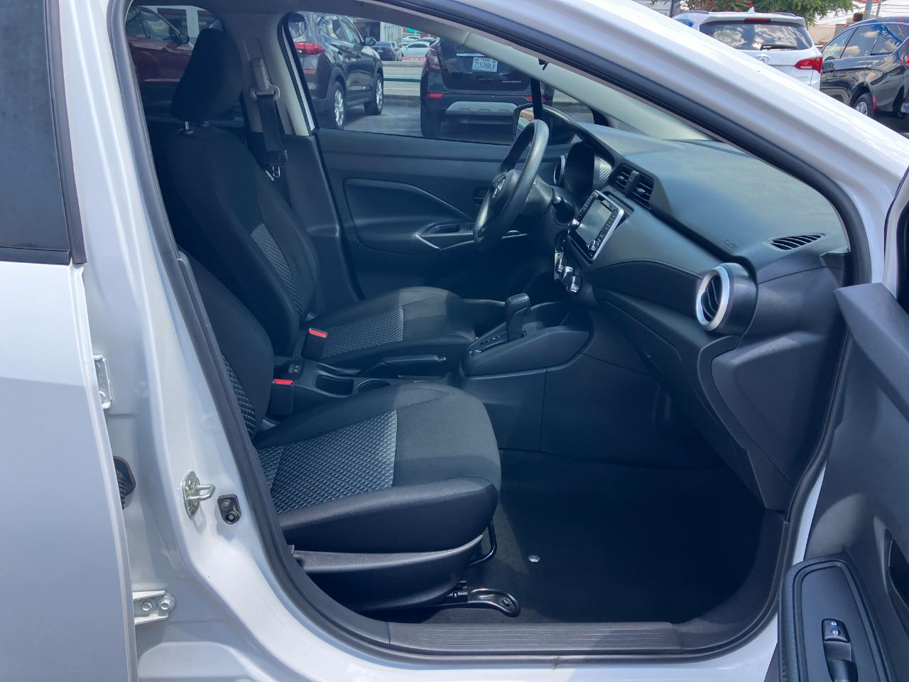 Nissan Versa S CVT 2023