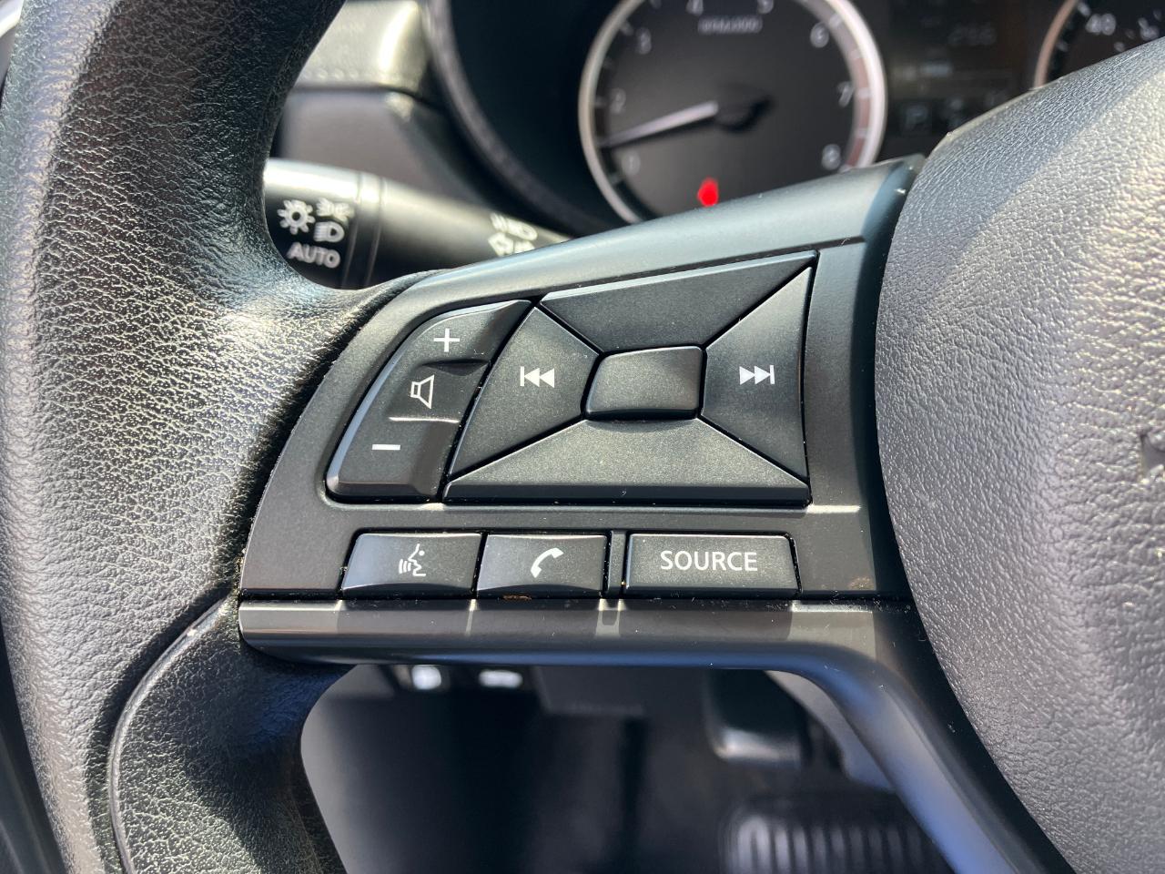 Nissan Versa S CVT 2023
