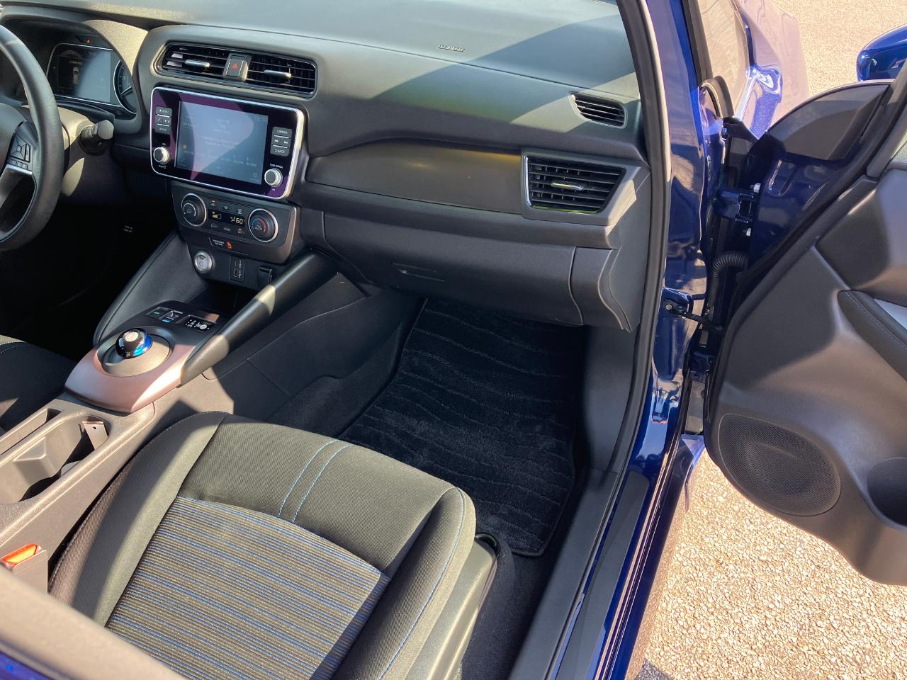 Nissan Leaf S 2023