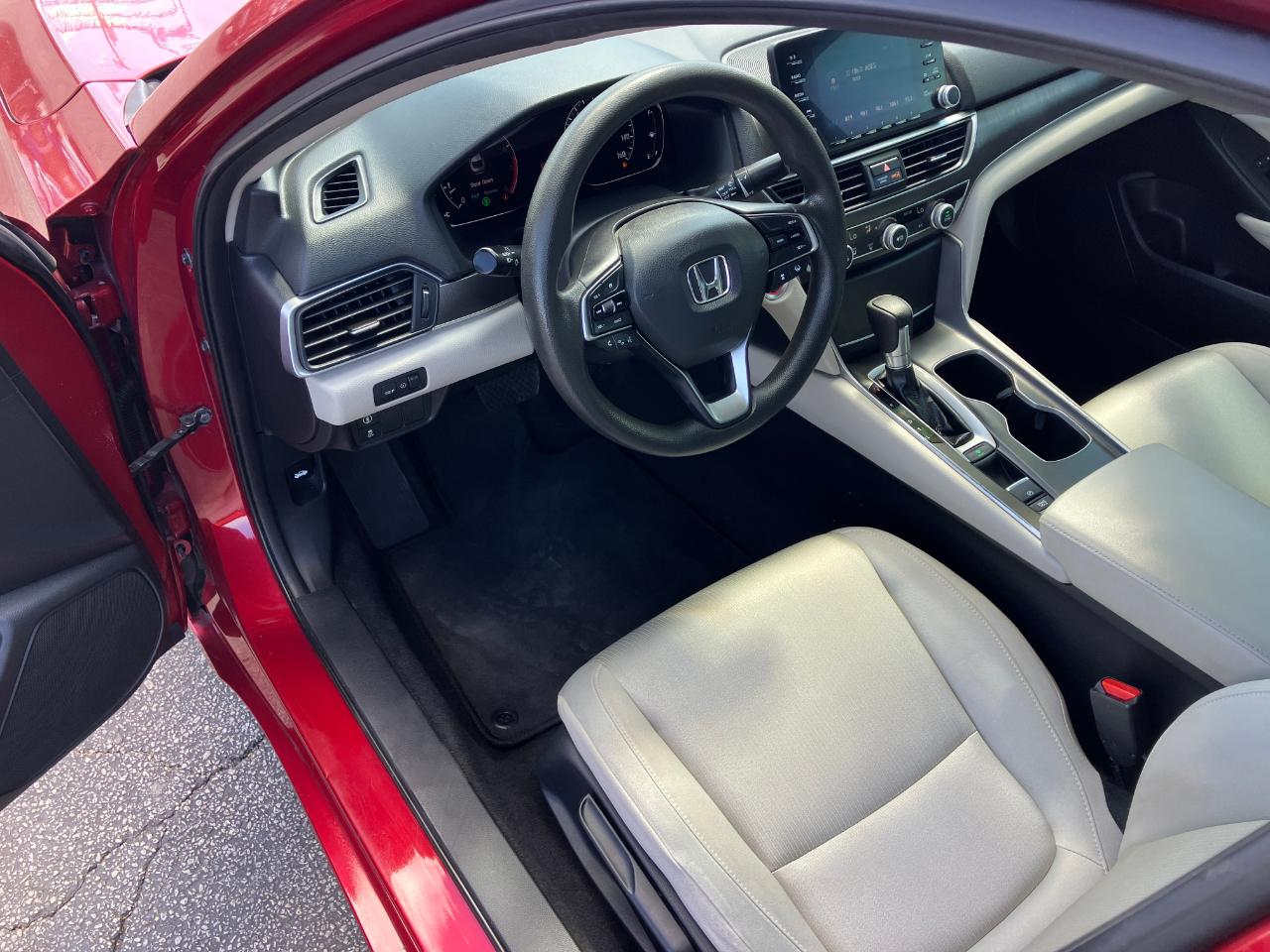 Honda Accord LX CVT 2019
