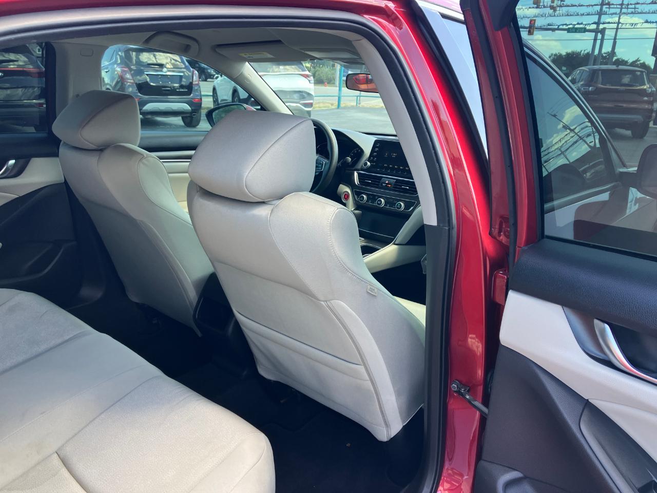 Honda Accord LX CVT 2019