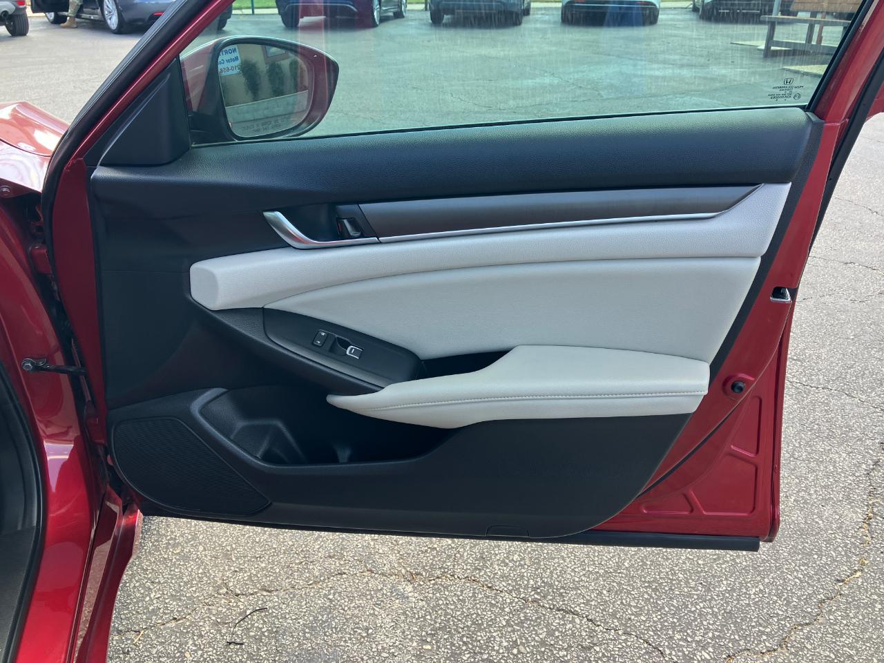 Honda Accord LX CVT 2019