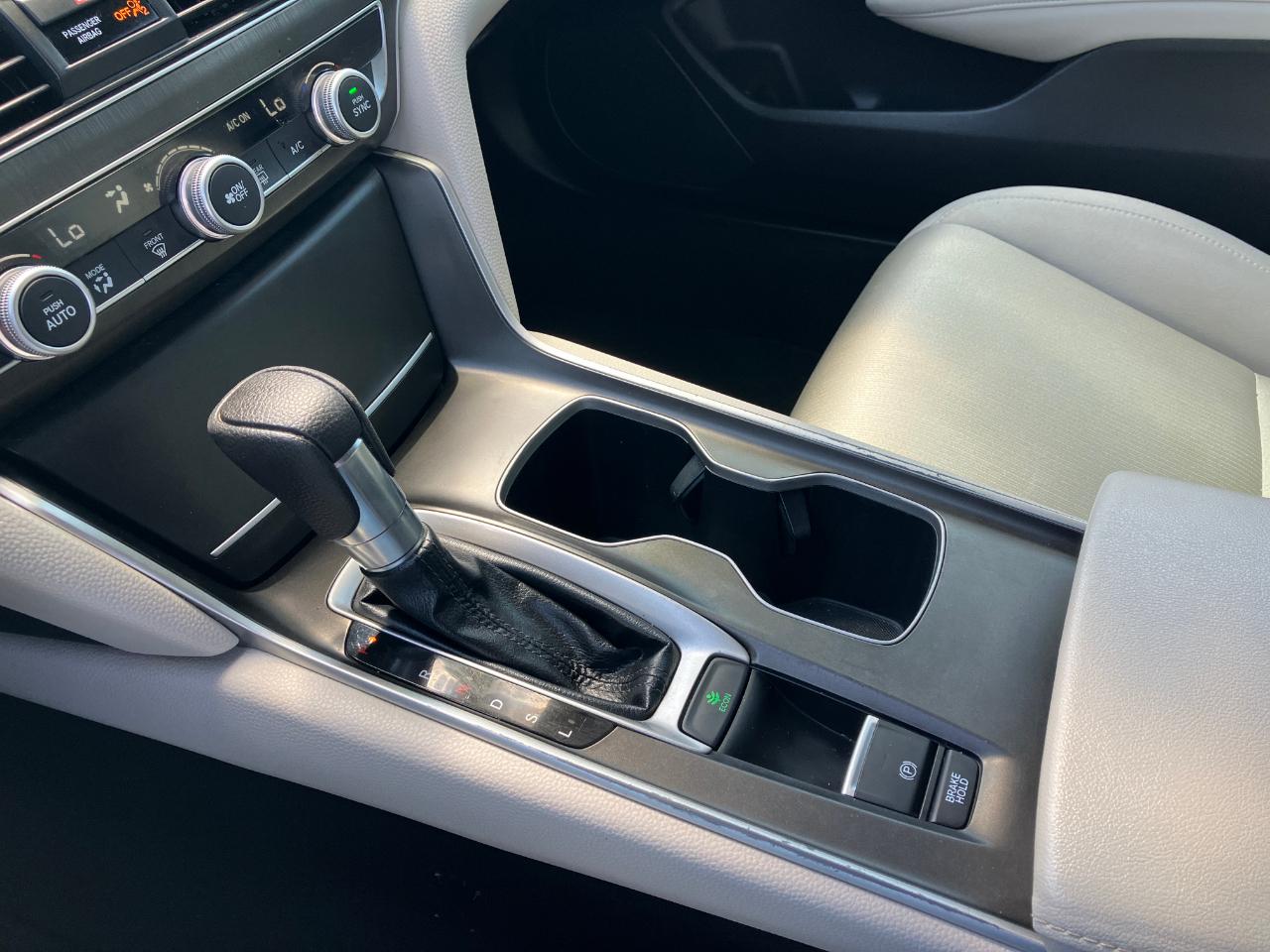 Honda Accord LX CVT 2019