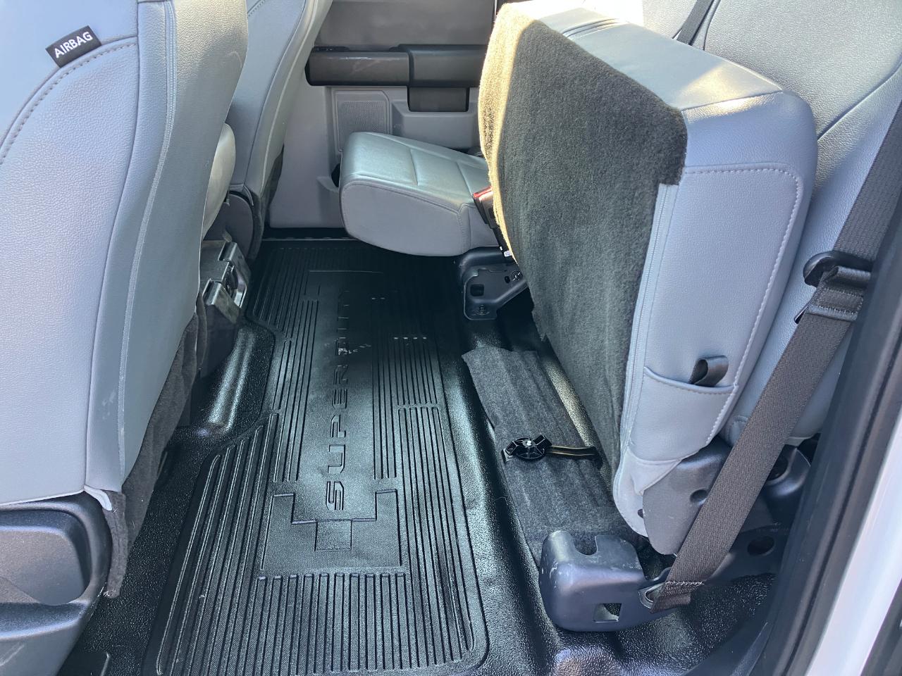Ford F-250 SD XL SuperCab Long Bed 4WD 2024