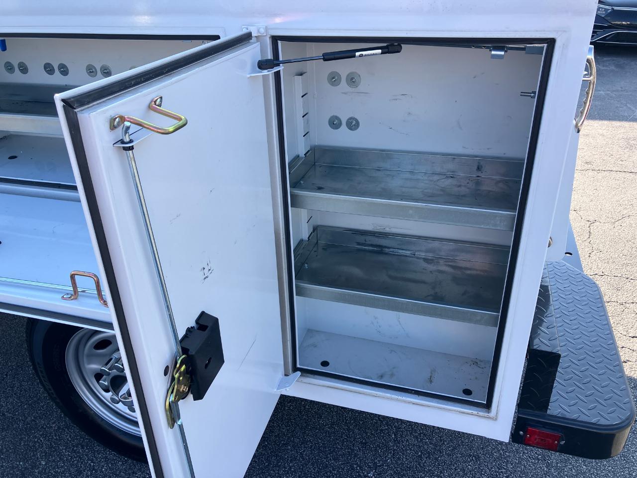 Ford F-250 SD XL SuperCab Long Bed 4WD 2024