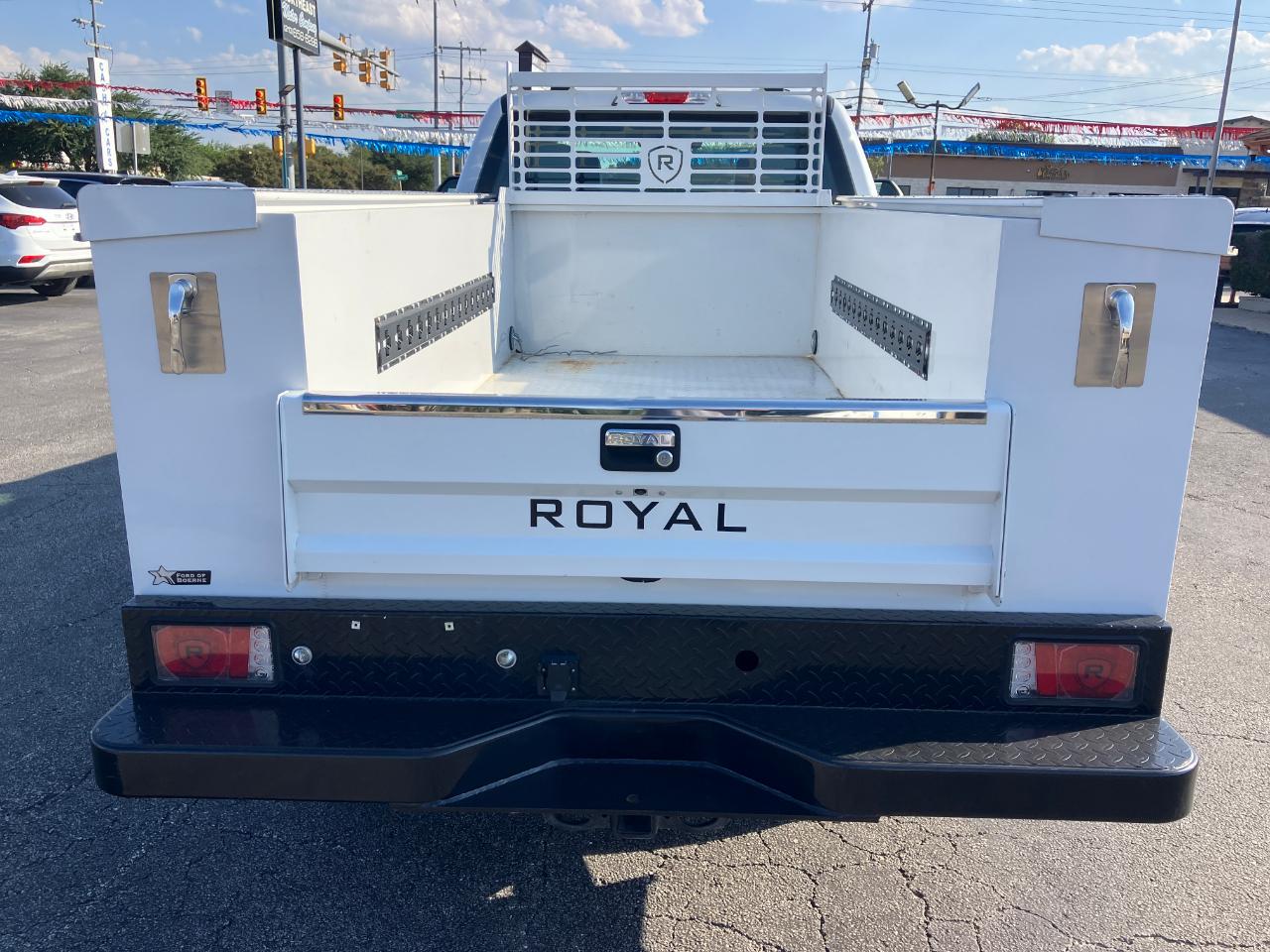 Ford F-250 SD XL SuperCab Long Bed 4WD 2024