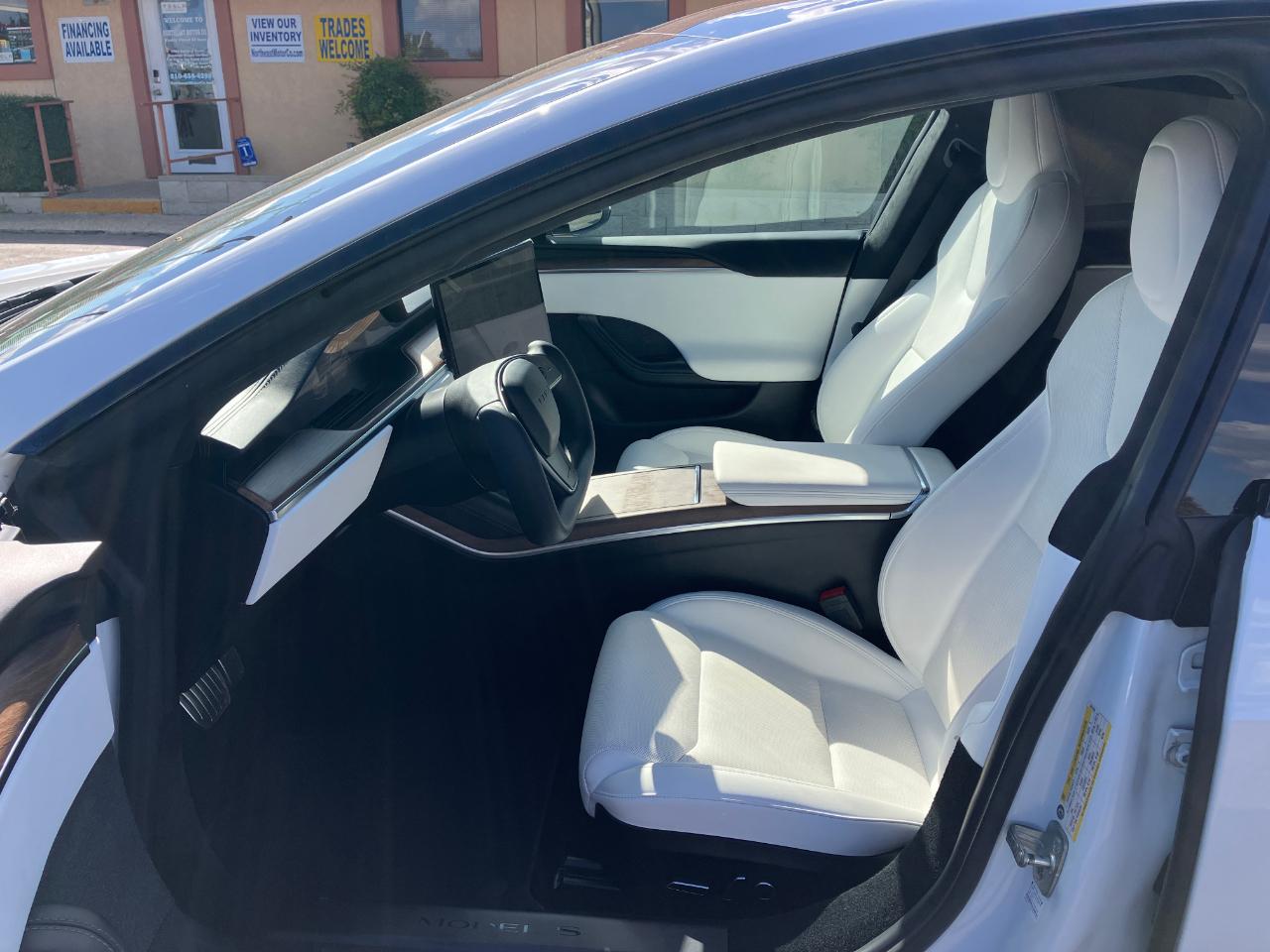 Tesla Model S  2023