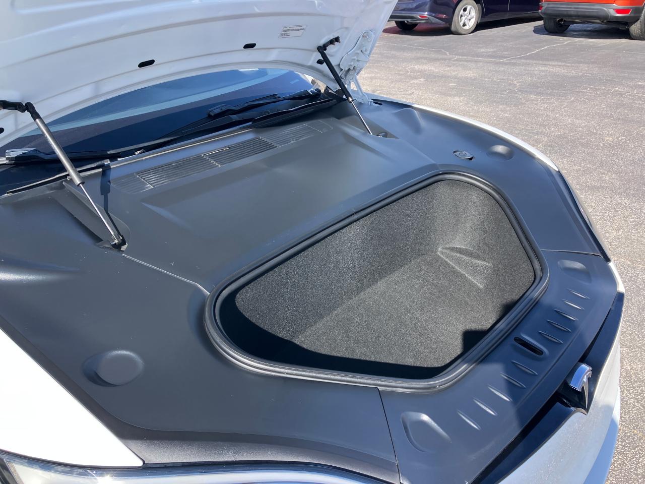 Tesla Model S  2023