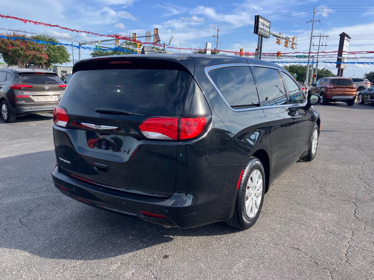 Chrysler Voyager L 2021