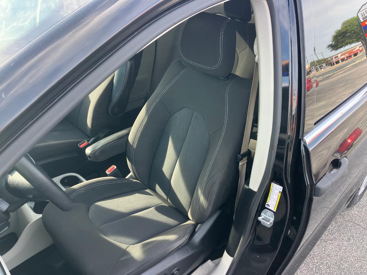 Chrysler Voyager L 2021