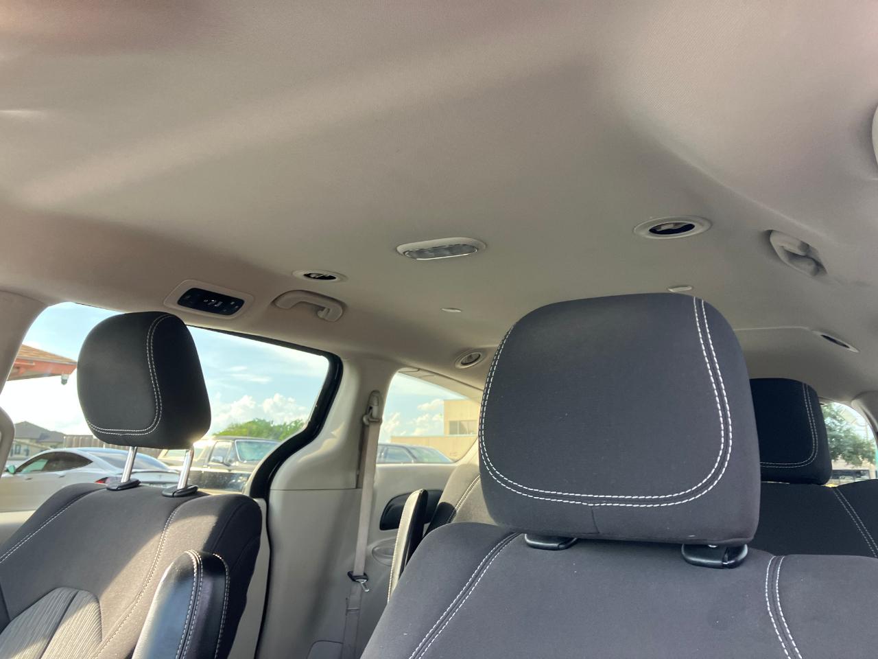 Chrysler Voyager L 2021