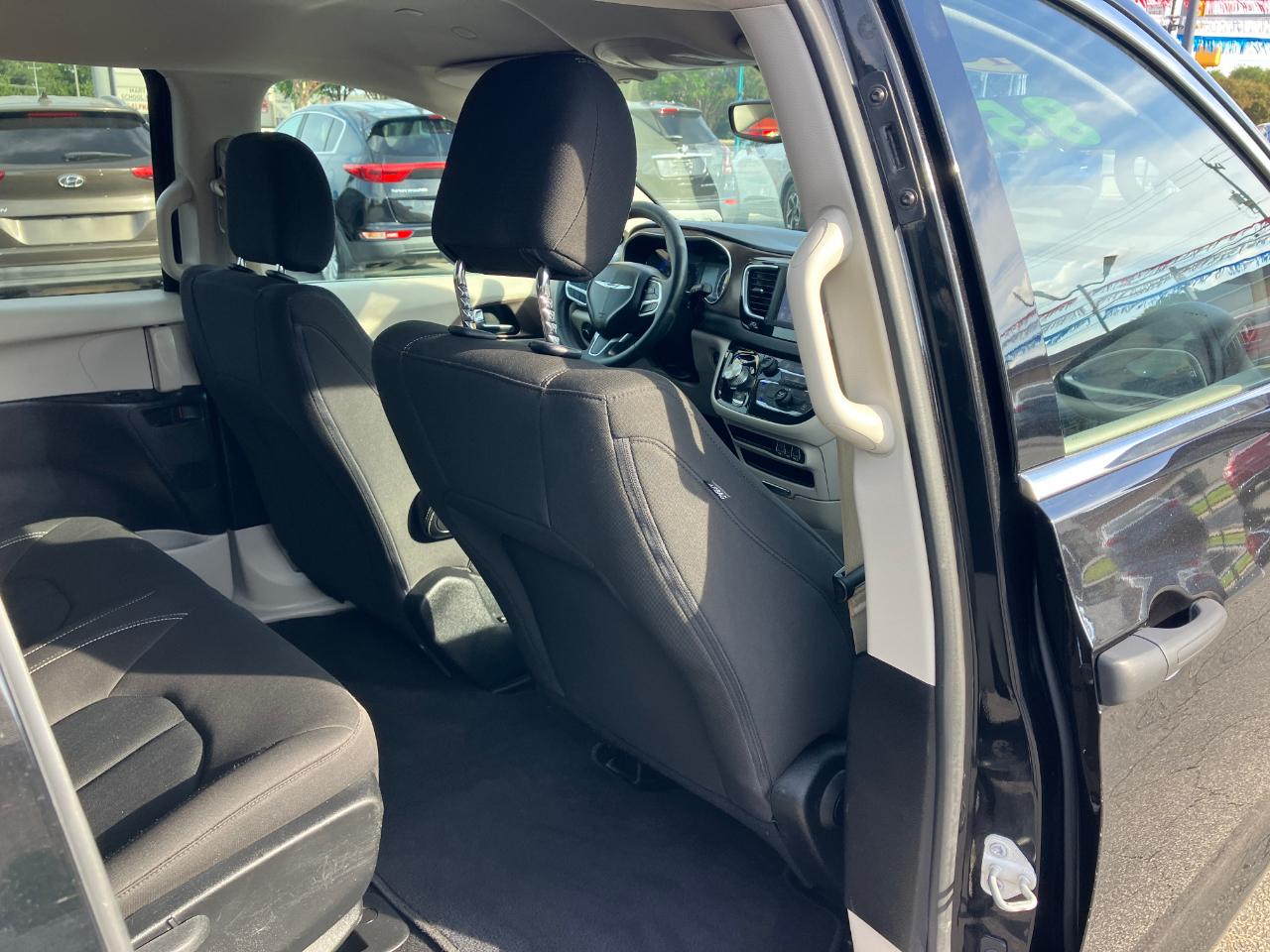 Chrysler Voyager L 2021