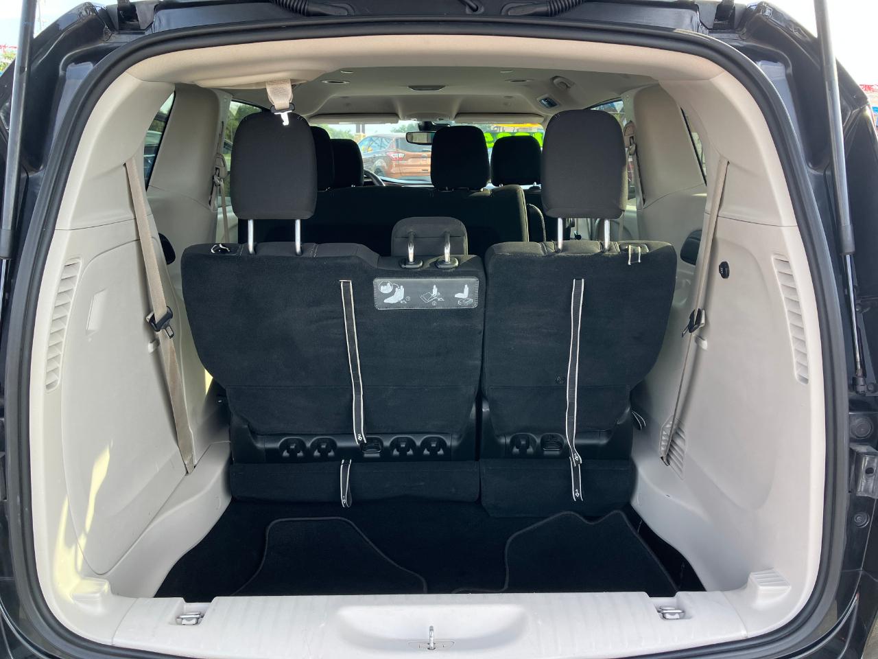 Chrysler Voyager L 2021