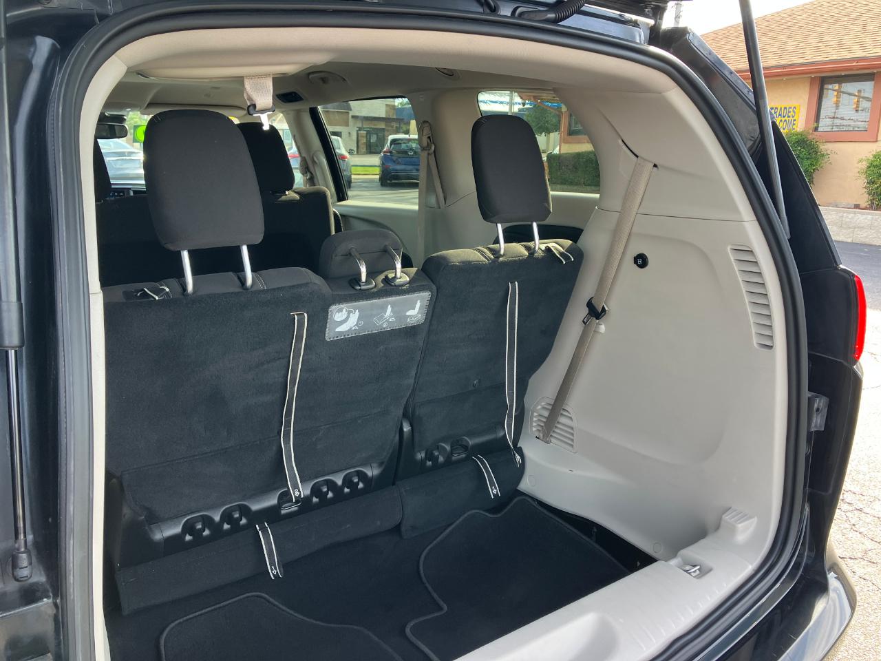 Chrysler Voyager L 2021