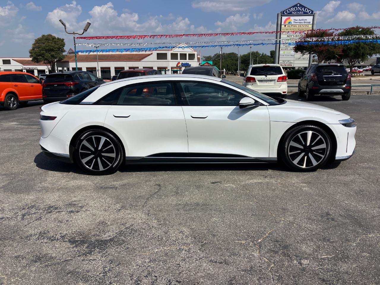 Lucid Air Touring 2024
