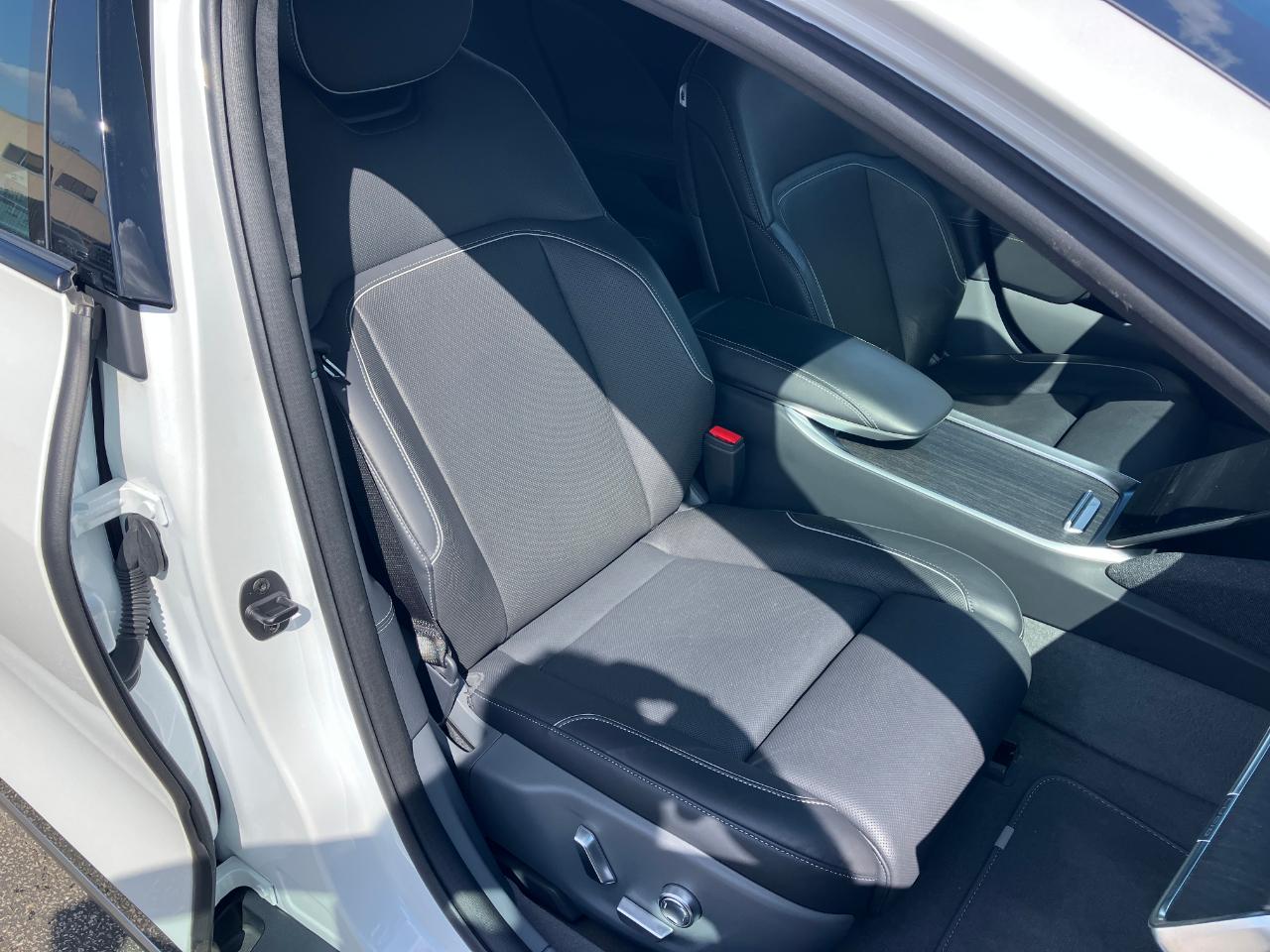 Lucid Air Touring 2024