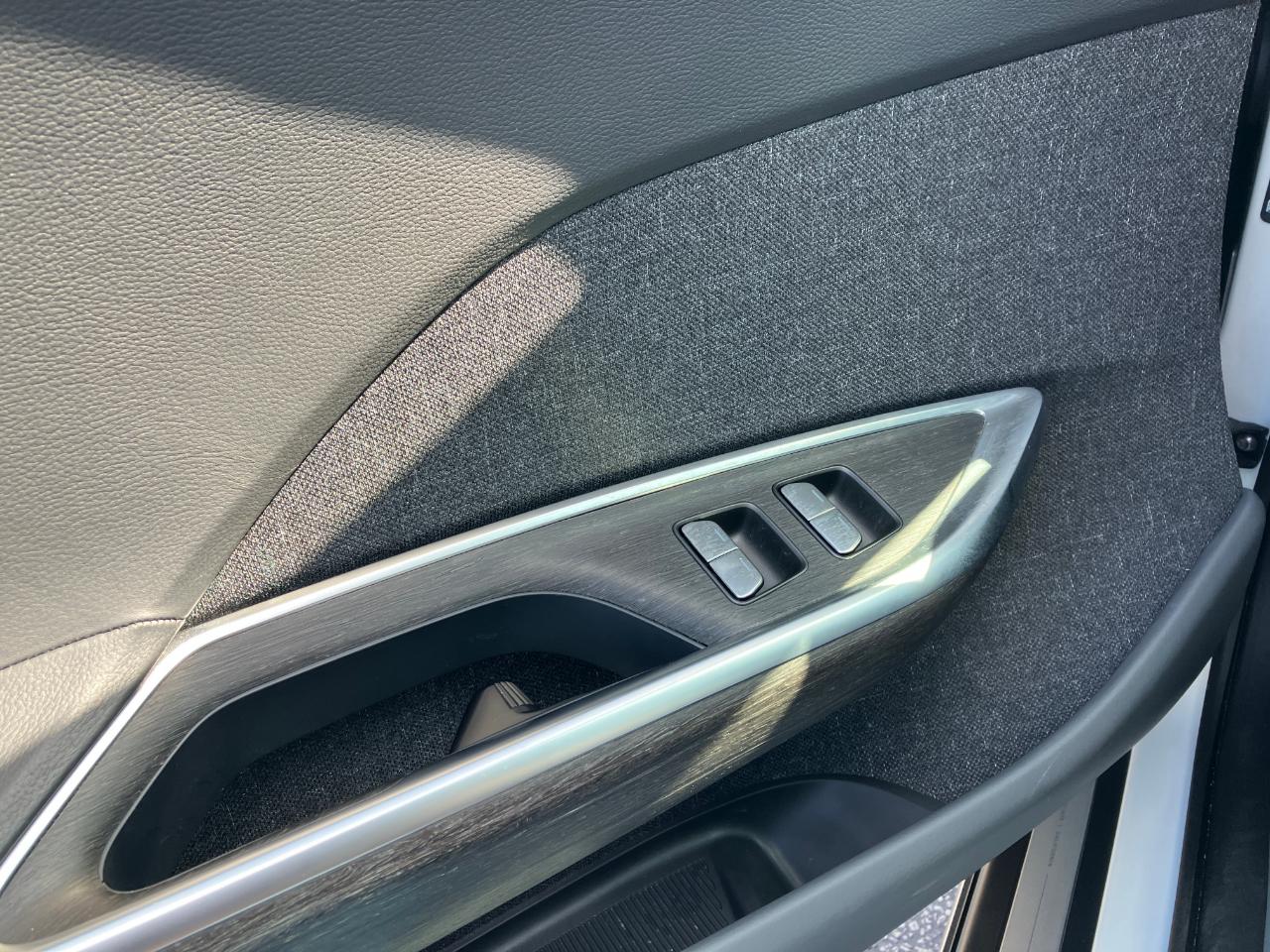 Lucid Air Touring 2024