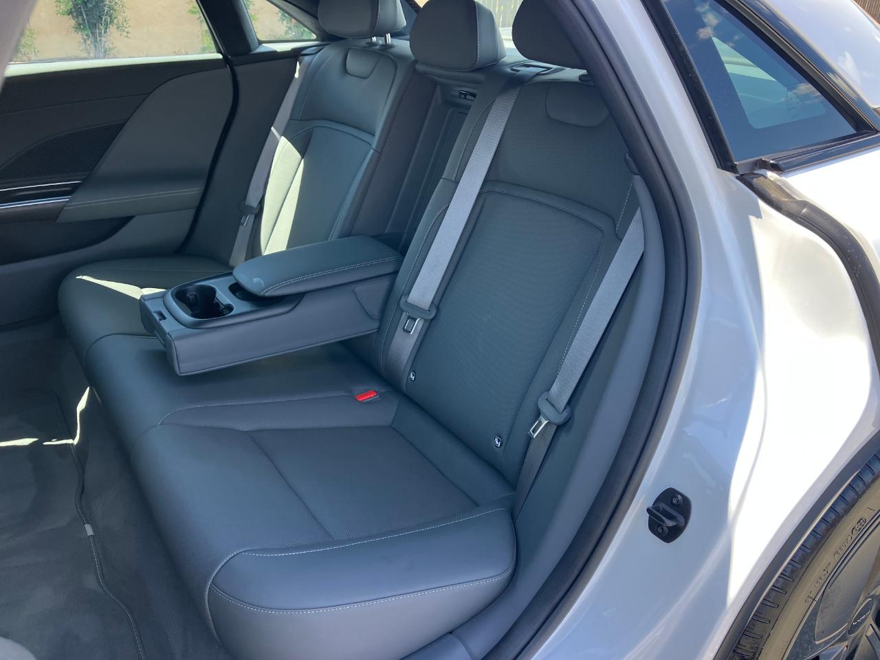 Lucid Air Touring 2024