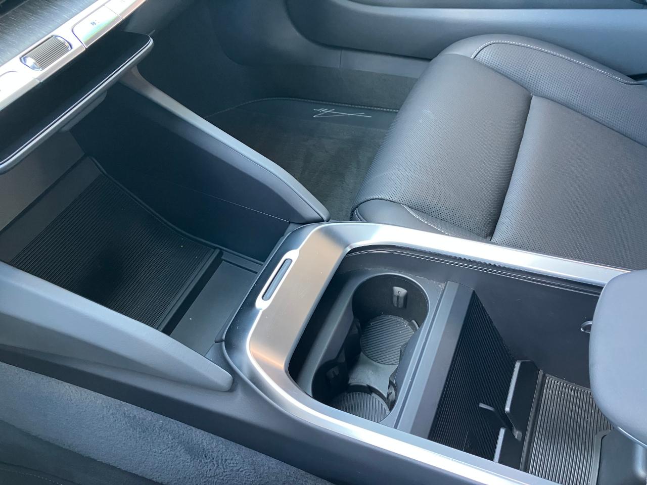 Lucid Air Touring 2024